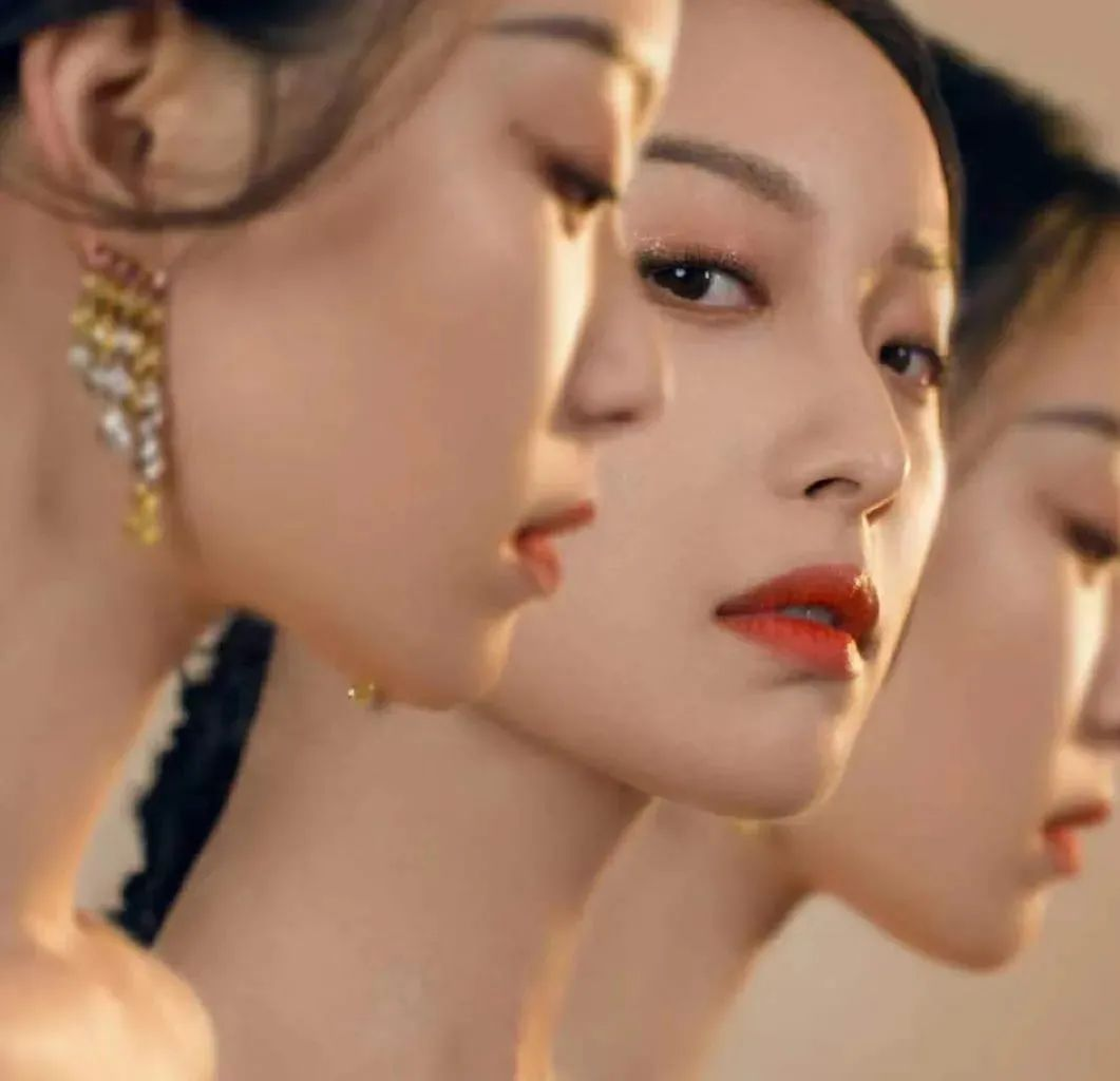 盘点女明星们那些闪闪发光的珠宝——倪妮(图4)