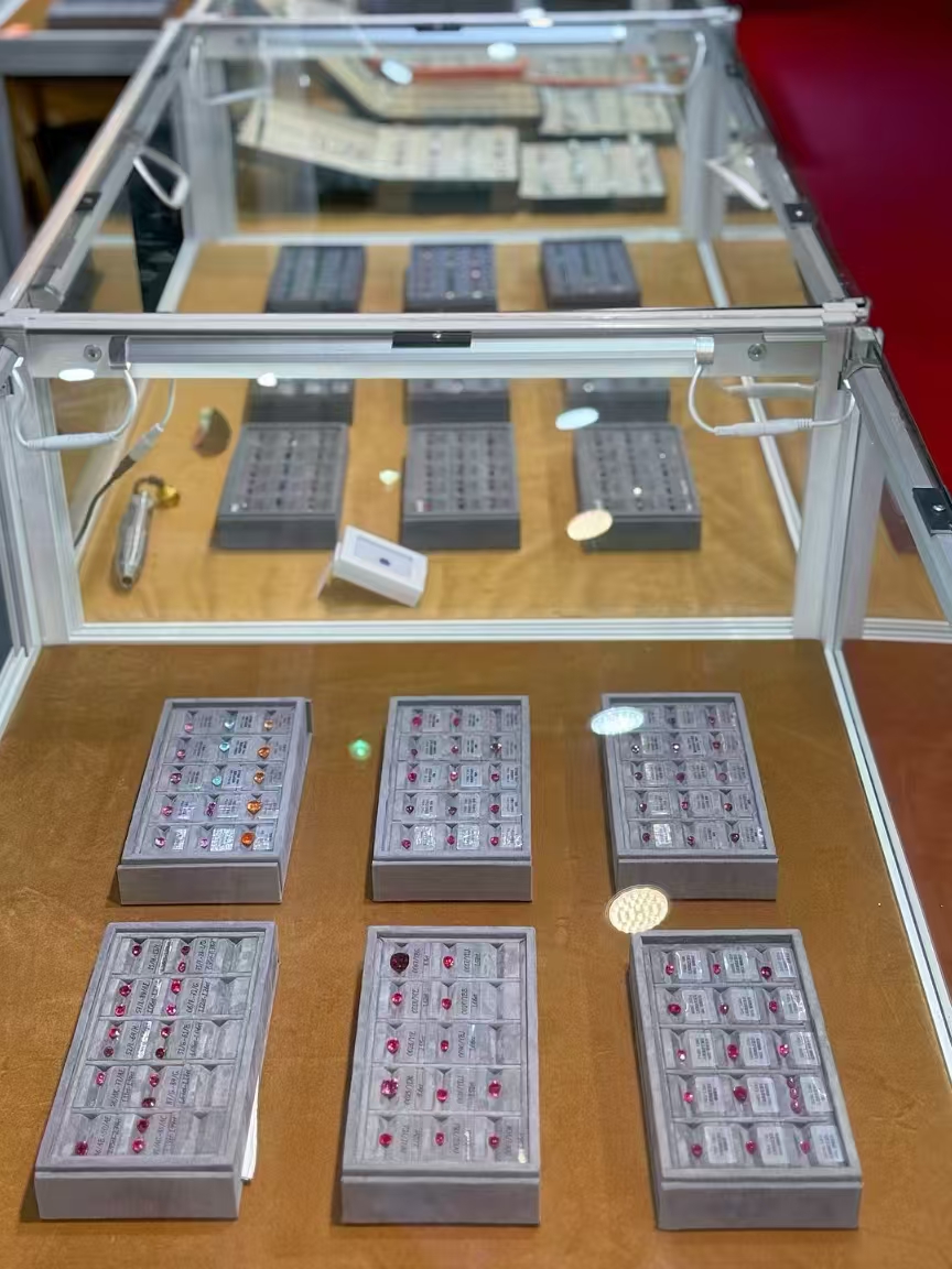 2025绮季艺术珠宝上海展(图2)